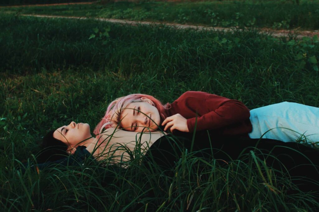 how to loosen a girl without hurting her