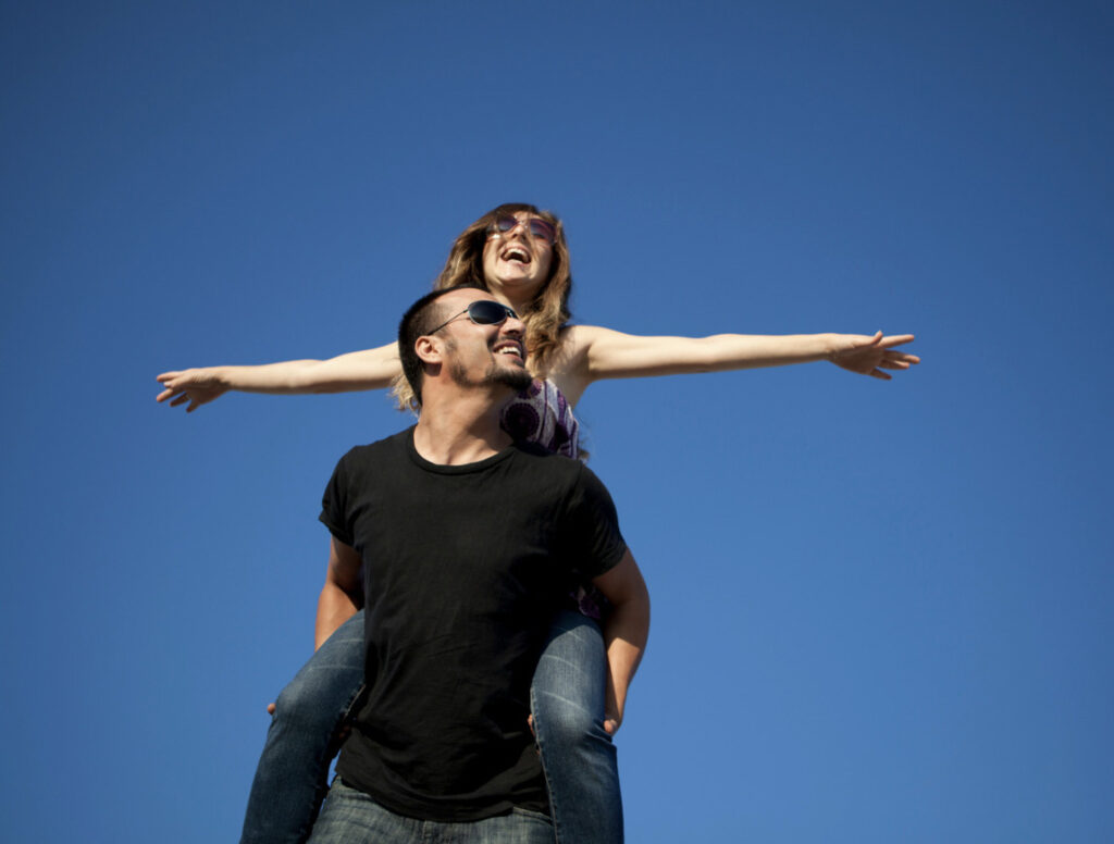 navigate your relationship through holidays