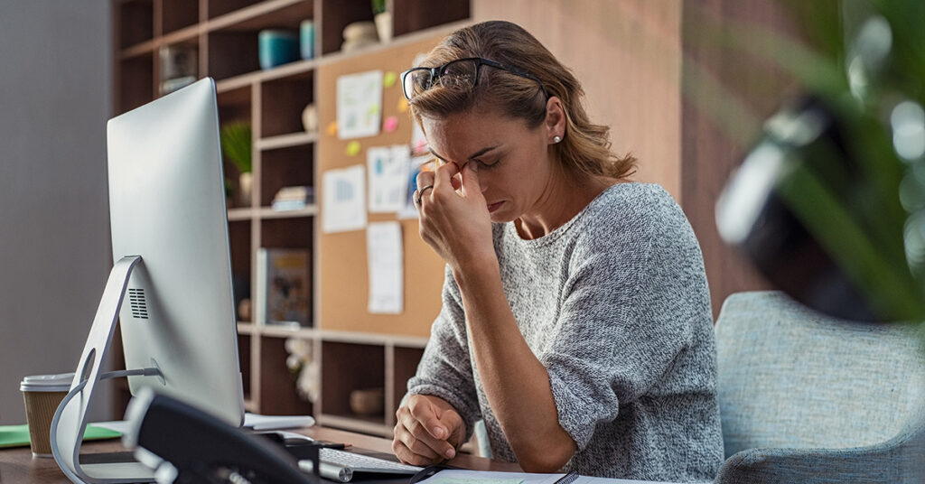 woman work stress and burnout